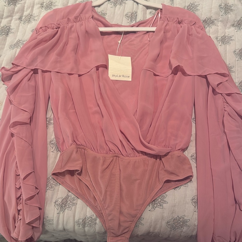 Vici body suit never worn!!